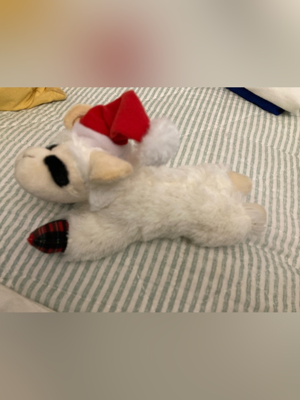 NWOT Lamb Chop “THE LEGEND” w Santa Hat Squeaky Toy